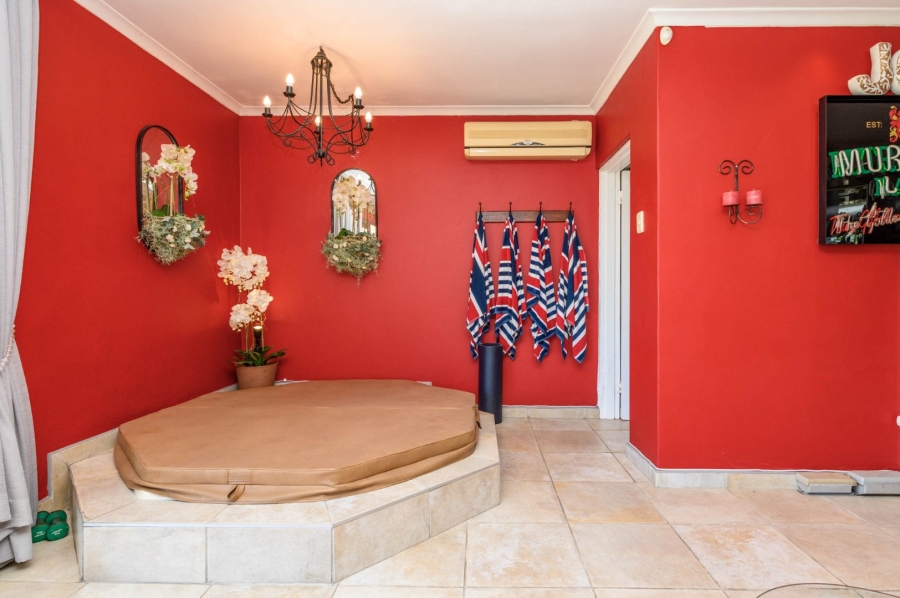 4 Bedroom Property for Sale in Walmer Eastern Cape